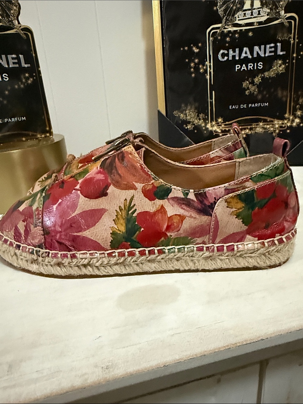 Patricia Nash Floral Zip Leather Espadrilles in Red and Green - Picture 7 of 9